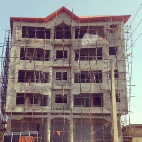 Scaffolding Guinea Style